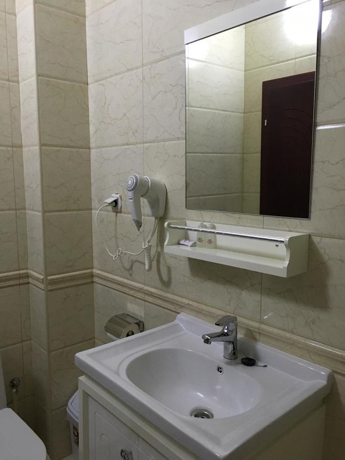 Hotel Prestige Struga Exterior foto